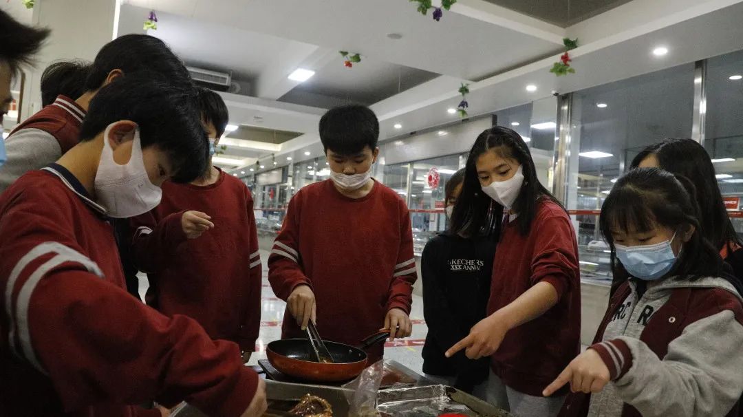 北京王府学校开设了哪些劳动课程? _ 北京王府学校
