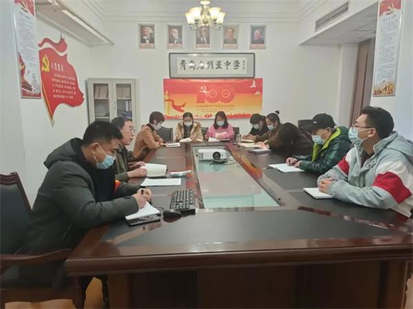 青岛启明星中学VCE国际课程班心理健康主题教育月活动