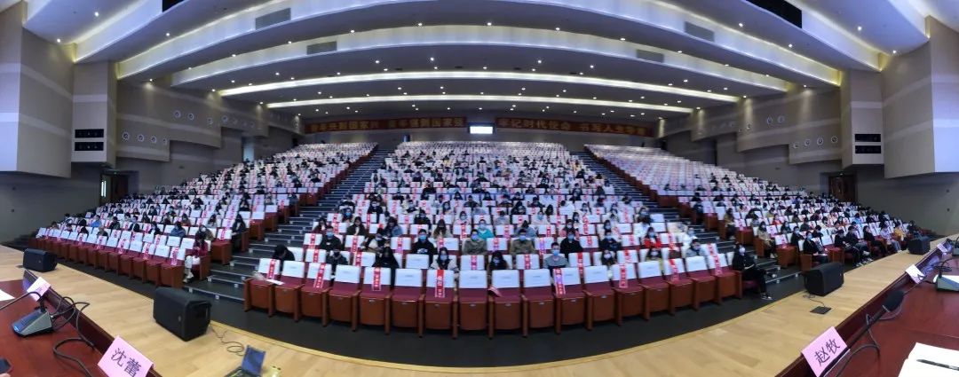 早部署、早预警、早行动——艺术设计学院毕业就业工作稳步推进                