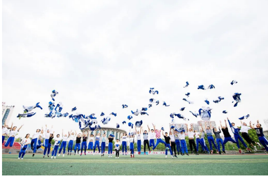 周南中学国际部2022年学费多少呢?招生条件?