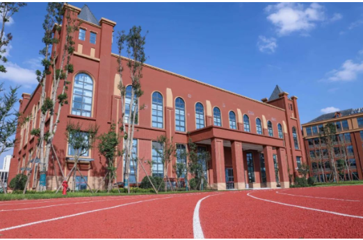 成都狄邦肯思学校招生年级?2022年学费是多少钱?