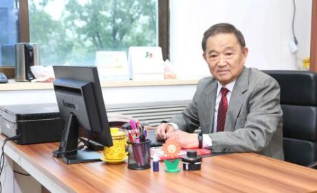 北京明诚外国语学校洪堡学部高中双轨课程师资力量怎么样呢? _ 北京明诚外国语学校