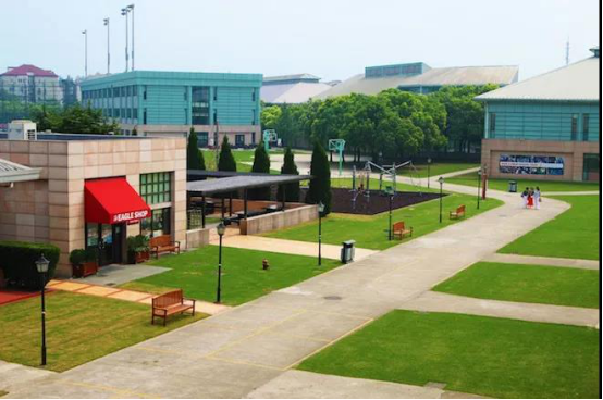上海美国学校怎么样呢?在校生及家长反馈让你真正了解SAS！                