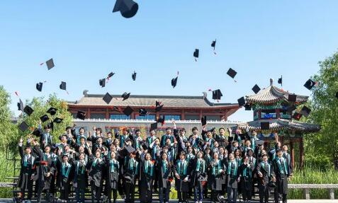 2022届益田瀚德学校中学国内国际初、高中毕业盛典来了！ _ 益田翰德学校