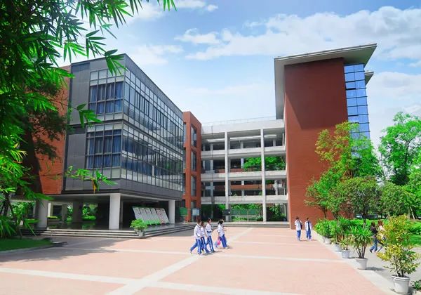 成都七中国际部2022年中考后招生计划（报名时间、入学指南） _ 成都七中国际部