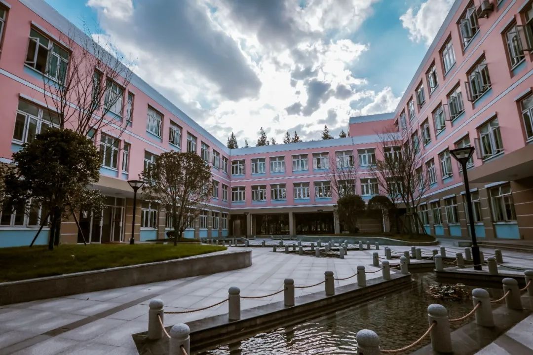 2022年上海民办位育中学加拿大安省OSSD招生简章介绍