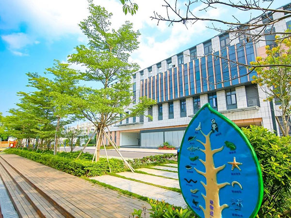 深圳市枫叶学校2022届准毕业生采访                