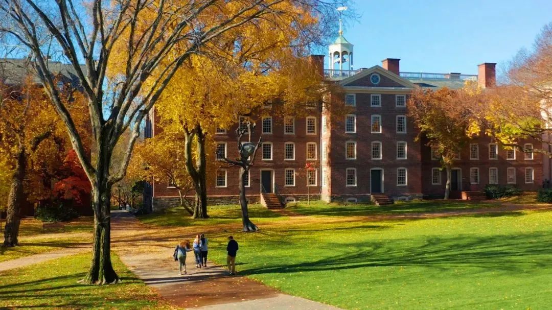 凭2022高考成绩直申英美澳大学！                