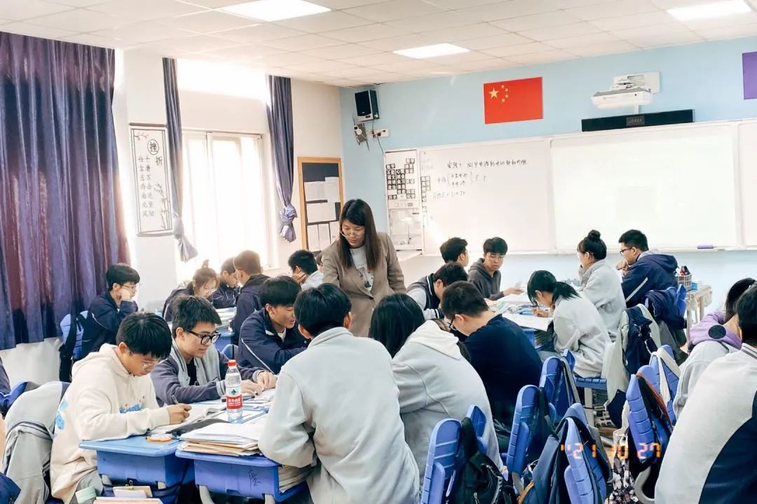 西浦附属学校优秀班主任刘娟老师·爱心、有心、用心！                