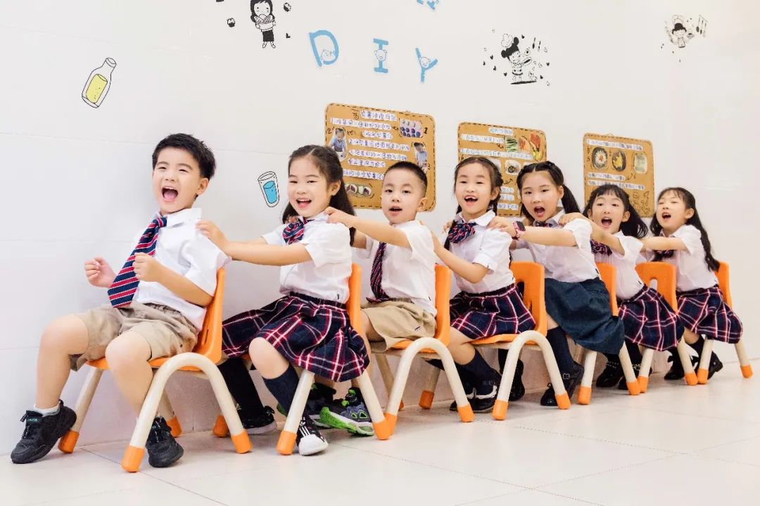 苏州湾外国语学校2022届幼儿园毕业纪念册                