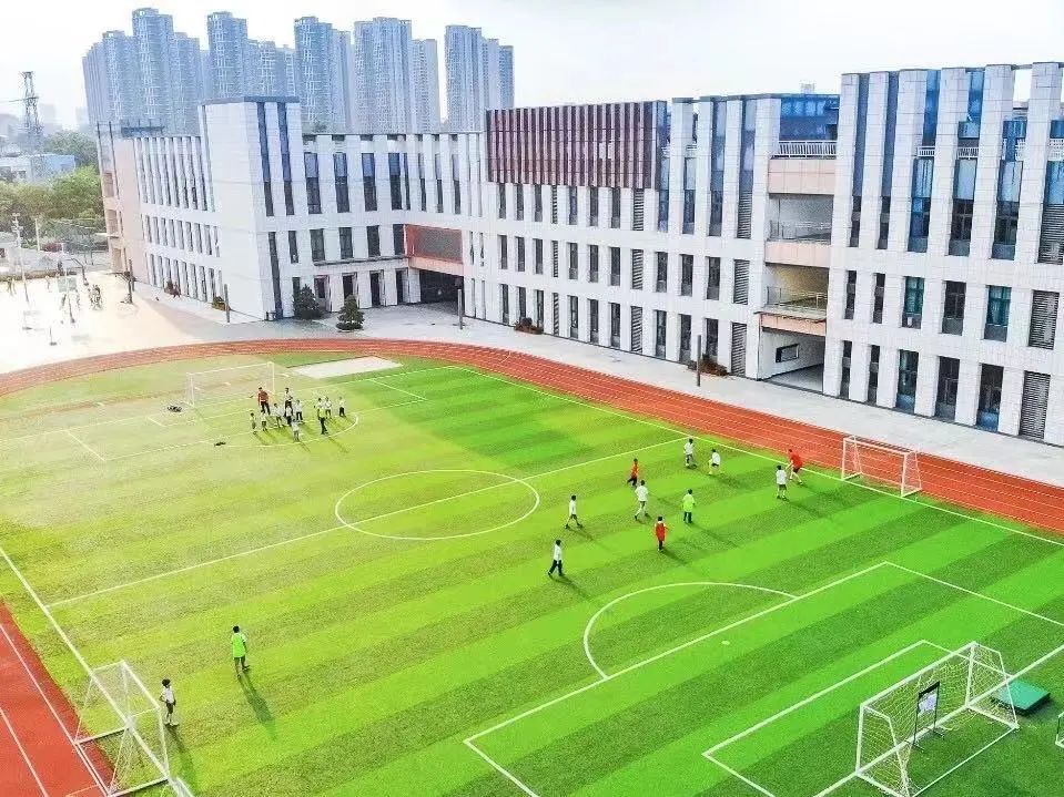 学费低于20万的深圳国际学校还有学位！                
