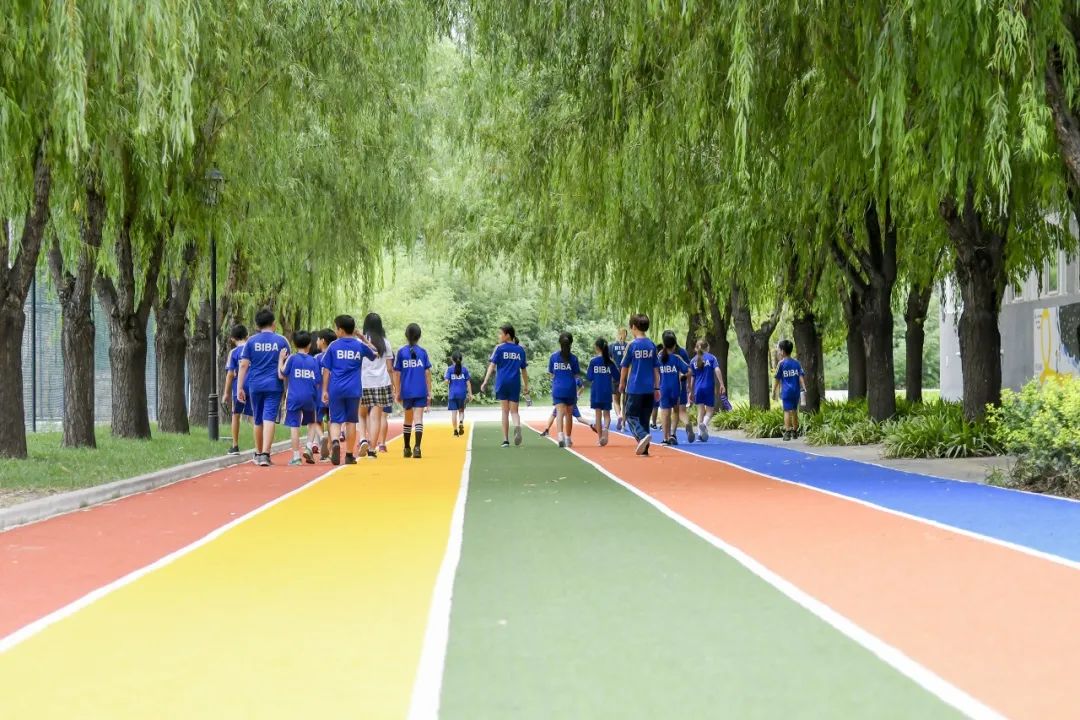 北京市海嘉学校七月升学典礼                