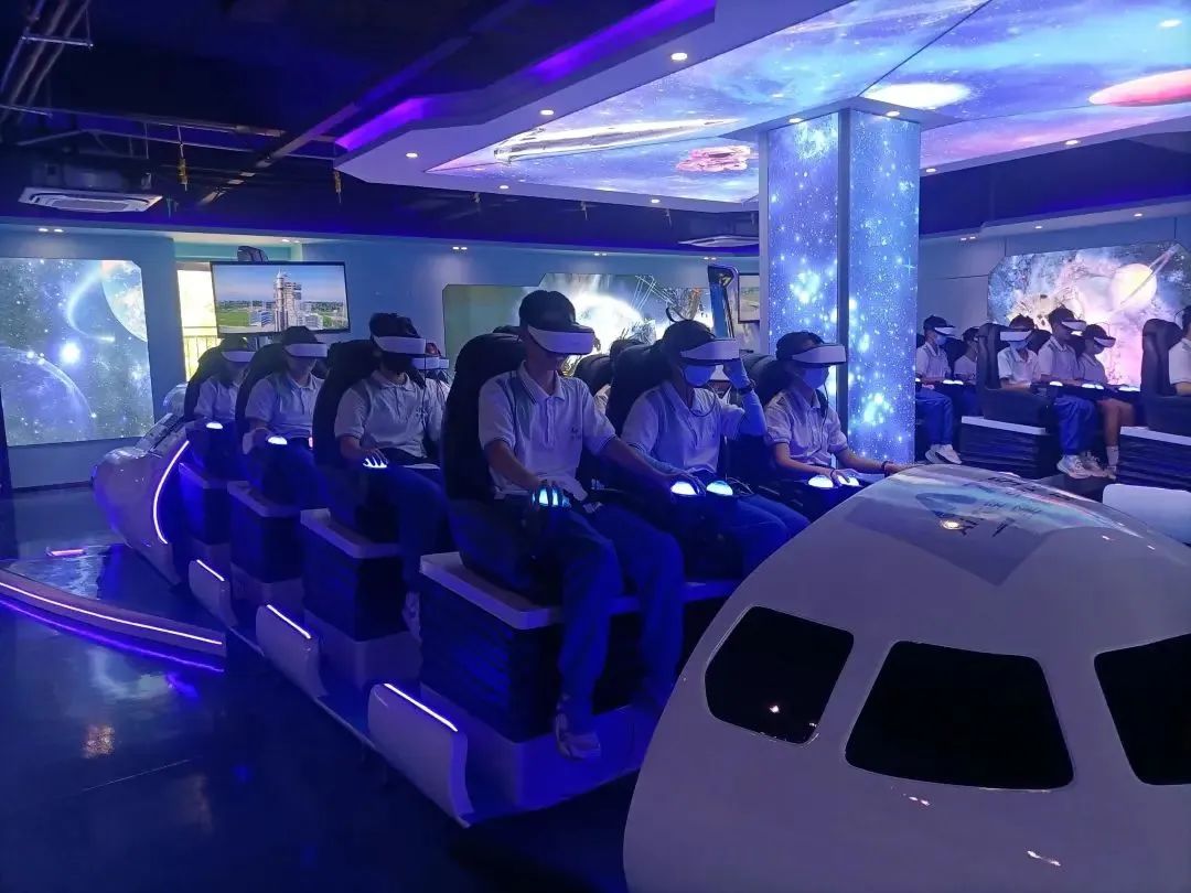 华附初一研学旅行成果展示                