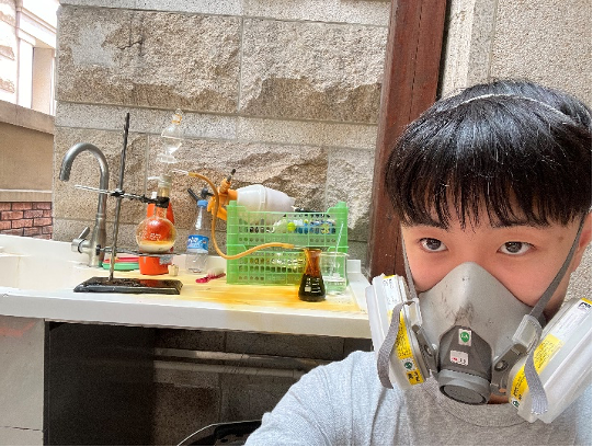 华旭双语学生在变化之学中探索创新                