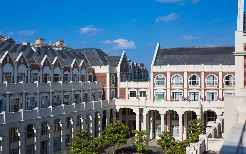 上海读国际学校学费预算10万够吗?                