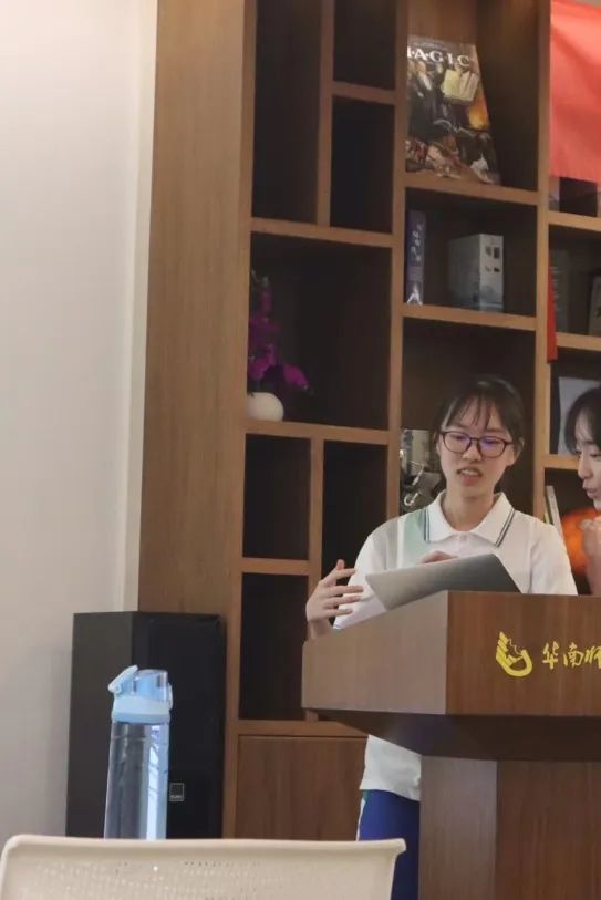 一场连开三天的读书沙龙,华附学子探讨“奥斯维辛之后”的现代性与平庸之恶 华南师大附中读书沙龙:探讨“奥斯维辛之后”的现代性与平庸之恶