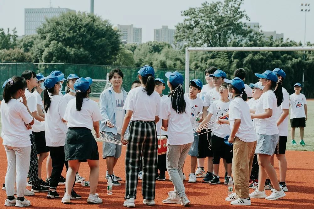 西浦附属学校初中部2022级新生班级团建                