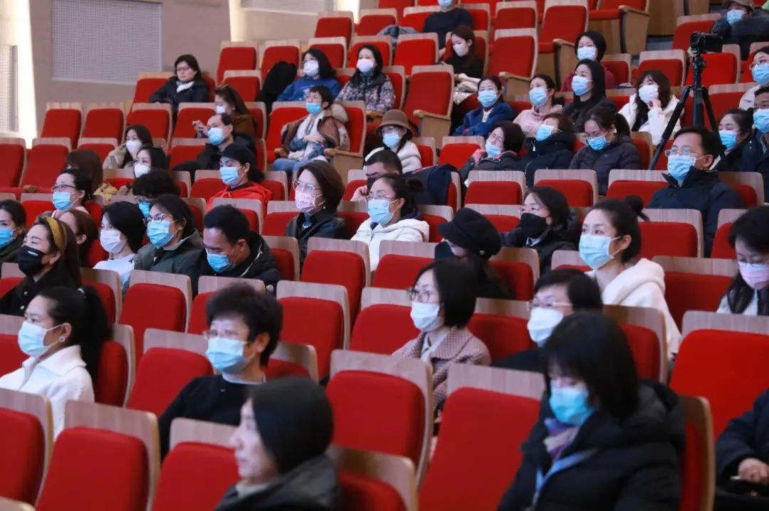 北京海淀凯文学校邀请康奈尔中国中心主任华颖博士分享观点                