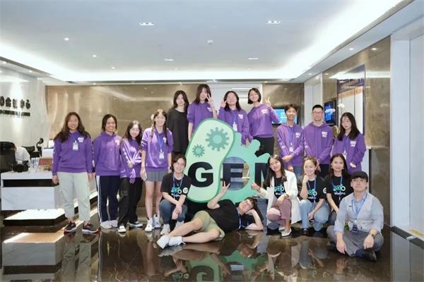 那思佳：既然都来深圳国际交流学院了，那就尝试申一下牛剑吧