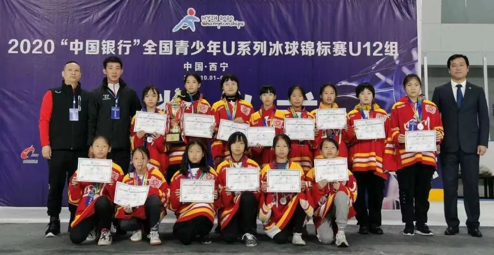 成都市实验外国语学校谢乐怡的故事分享                