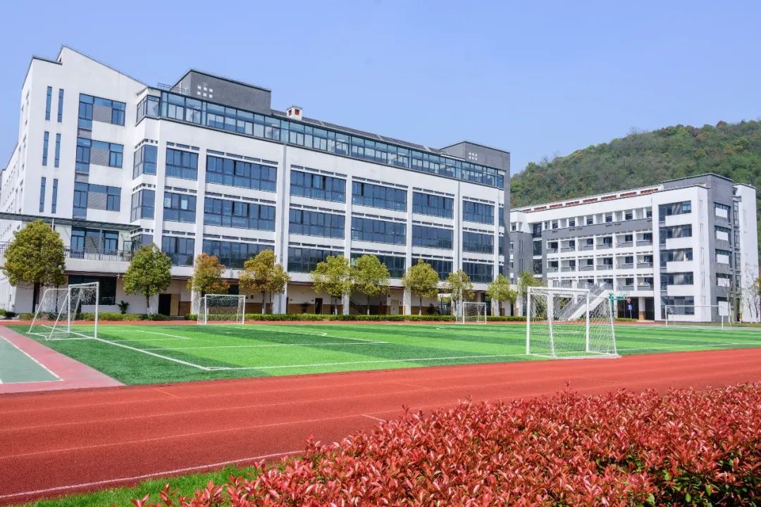杭州世外中学开学温馨提醒                