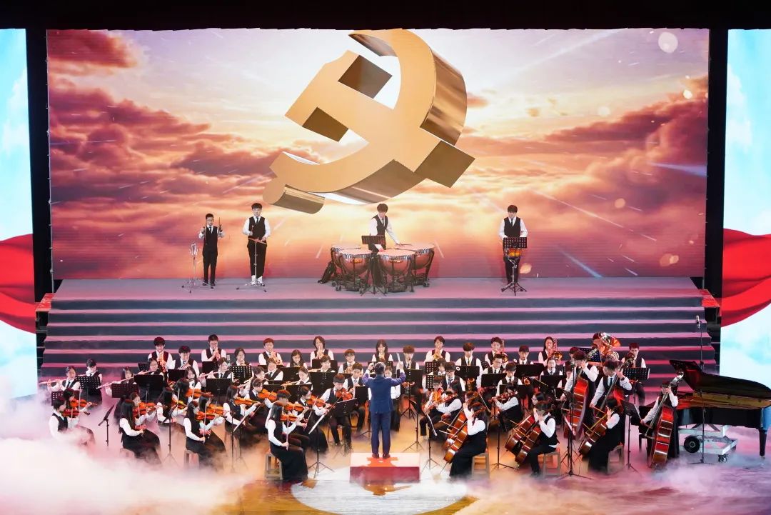 康桥学校昆山校区参演2022海峡两岸青年文化月开幕式                