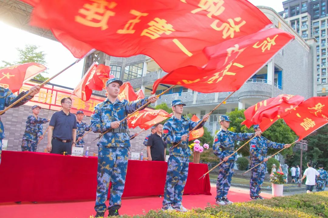 杭州师范大学附属中学2022学年军事训练开营式                