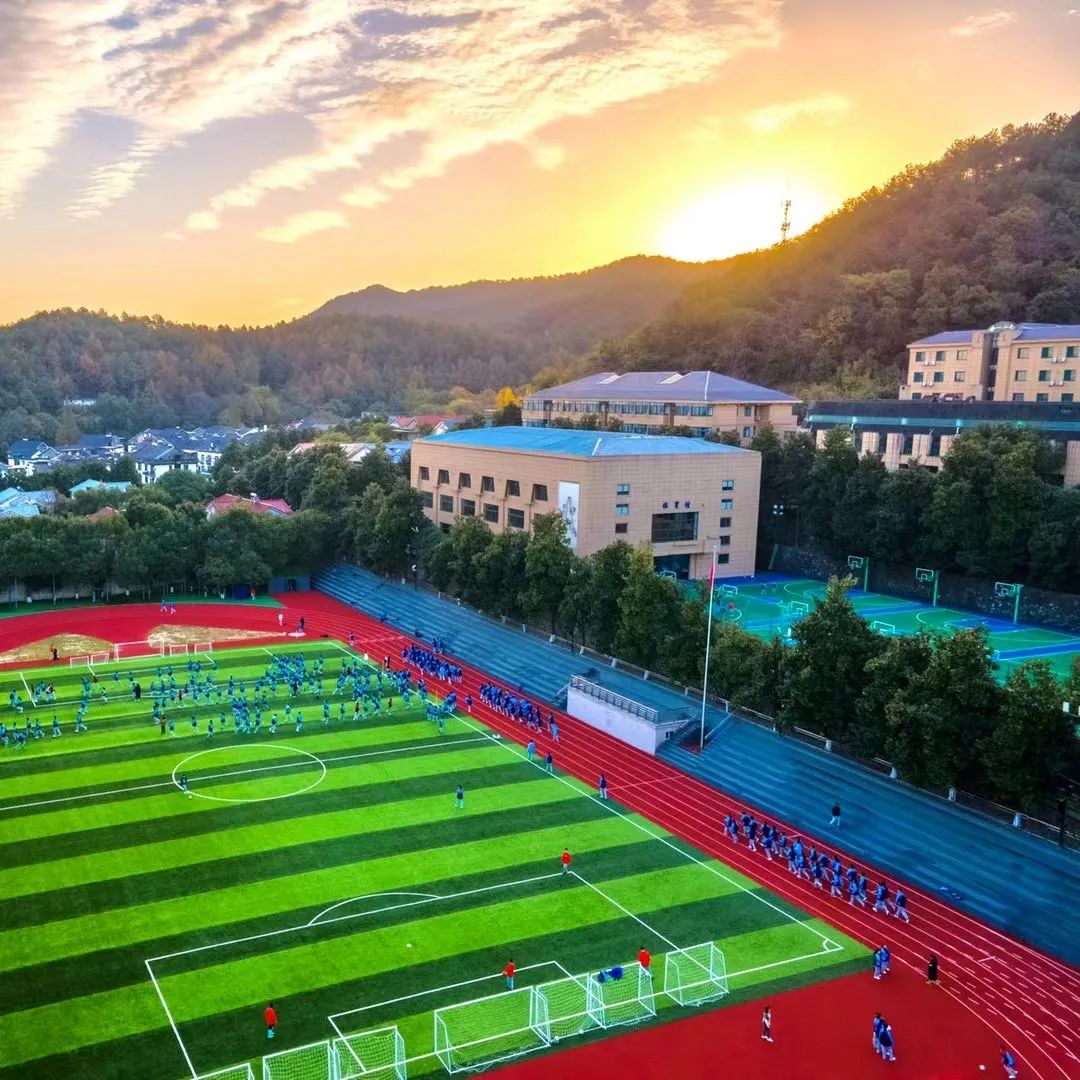 杭州东方中学2022年秋季开学告家长书                