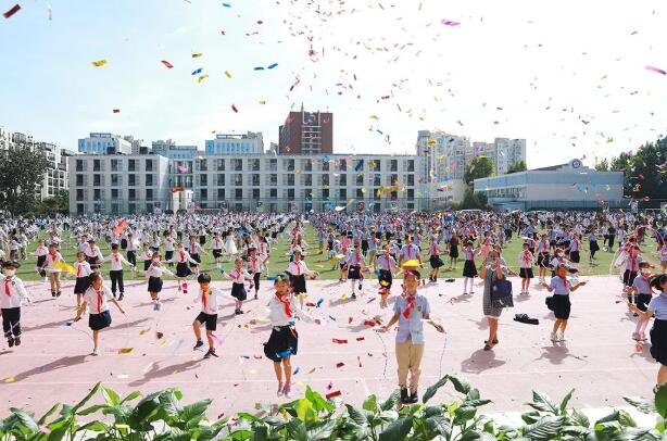北京市忠德学校开学季，一切美好与你如约而至！ _ 北京市忠德学校