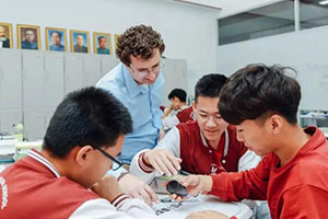 北京王府学校国际初中部师资怎么样? _ 北京王府学校