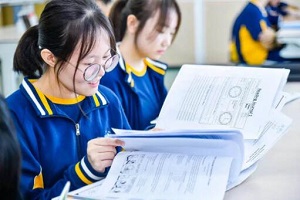 新东方国际双语学校高中有几个班? _ 新东方国际双语学校