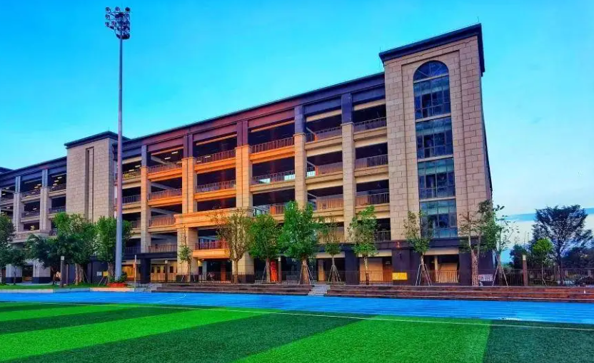 在国际学校上学之后转学怎么办?以北京为例                