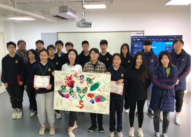 北京明诚外国语学校黄石学院在校生实录，看看在校生的学习情况！ _ 北京明诚外国语学校黄石学院