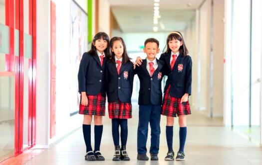 2022年10月北京德闳学校开放日活动预约中，精美礼品+体验校园~ _ 北京德闳学校