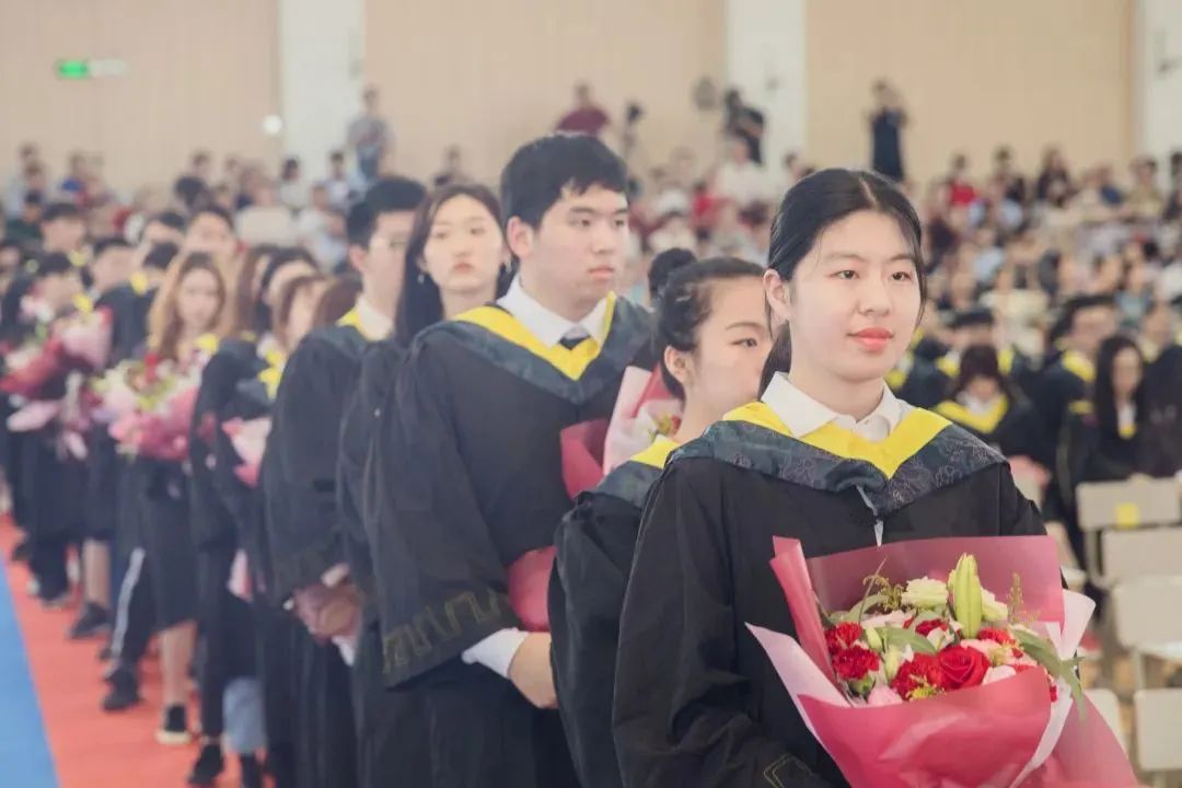 11月20日中加枫华国际学校开放日预约通道开启！                