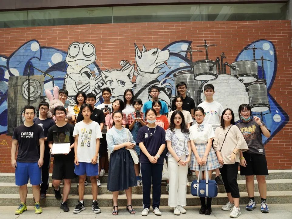 深圳中学学生生活：在深中的这段奇妙旅行                