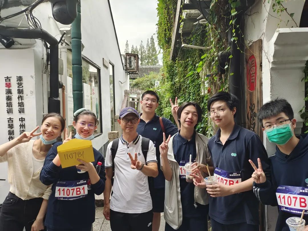 记2022年上海世外中学高中部年级活动                