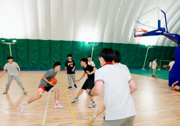 北京新府学外国语学校体育项目有有哪些呢? _ 北京新府学外国语学校