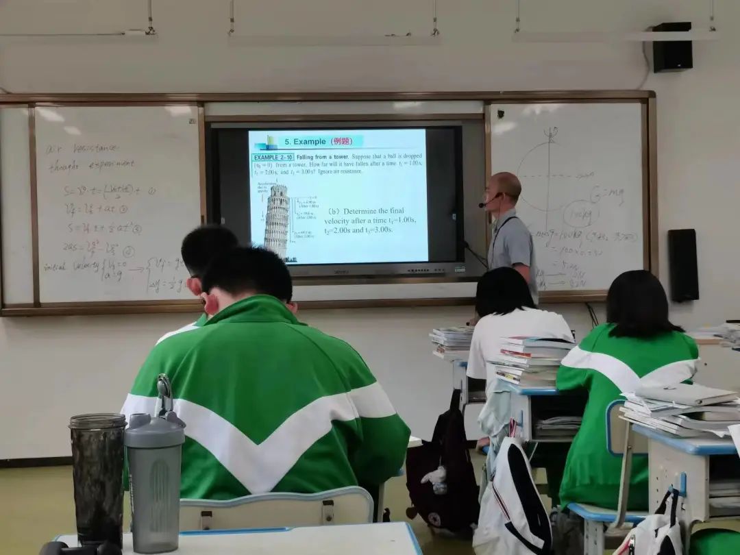 广州市香江中学国际部举行理科公开课                