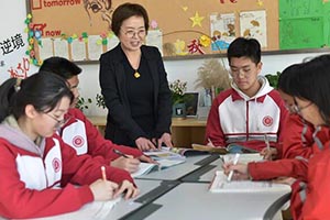益田翰德学校开设小班教学吗? _ 益田翰德学校