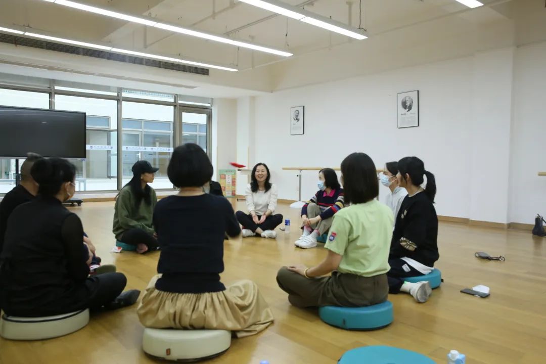 记第14期上海万科双语学校家长学校圆满结束                