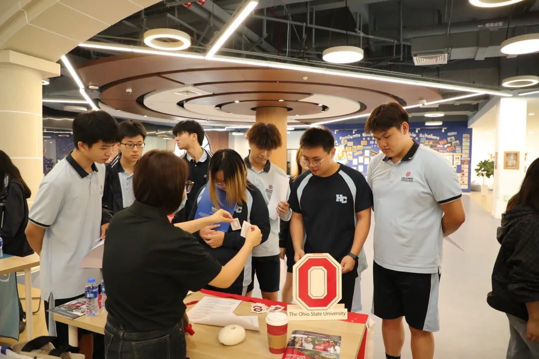 揭开神秘而强大的狄邦华曜国际学校升学指导面纱                
