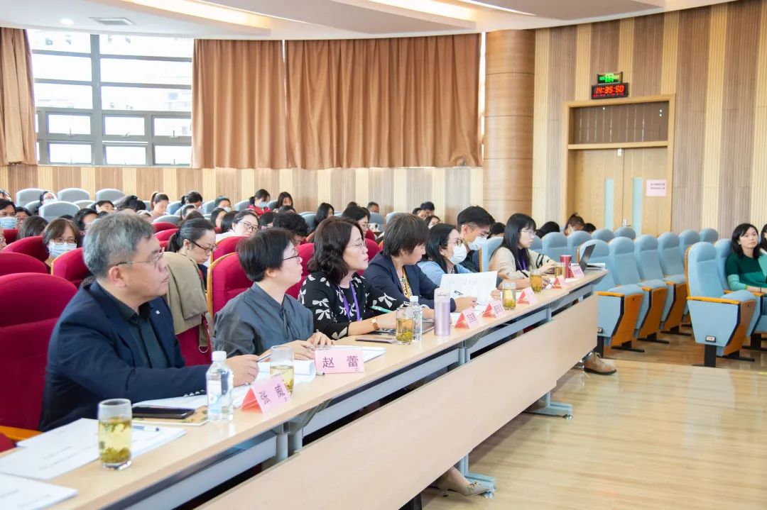 记2022学年上海市世界外国语中学“百花杯”（境内）教学评比说课比赛                