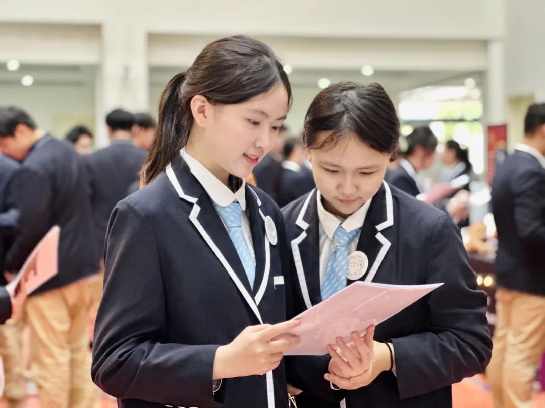 上海市民办尚德实验学校融合部美加第二届模拟大学展                