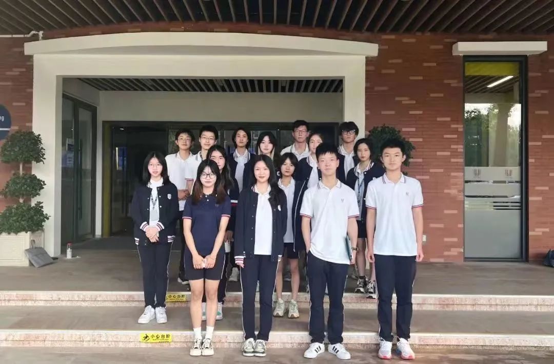 领科教育上海校区学生会：万圣节狂欢的幕后故事！                
