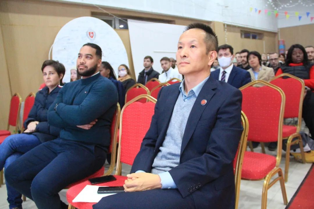 2022 _ 2023学年北京市朝阳区力迈学校第一学期教职工大会                