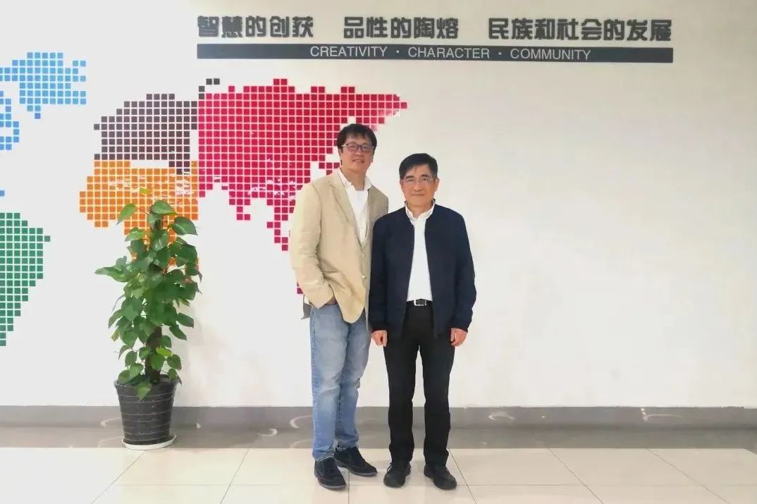上海美高学校精英论坛：瑞银CEO畅谈未来金融创变者                