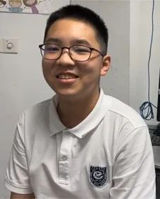 上海市西南位育中学科技月系列二：优秀机器人战队                