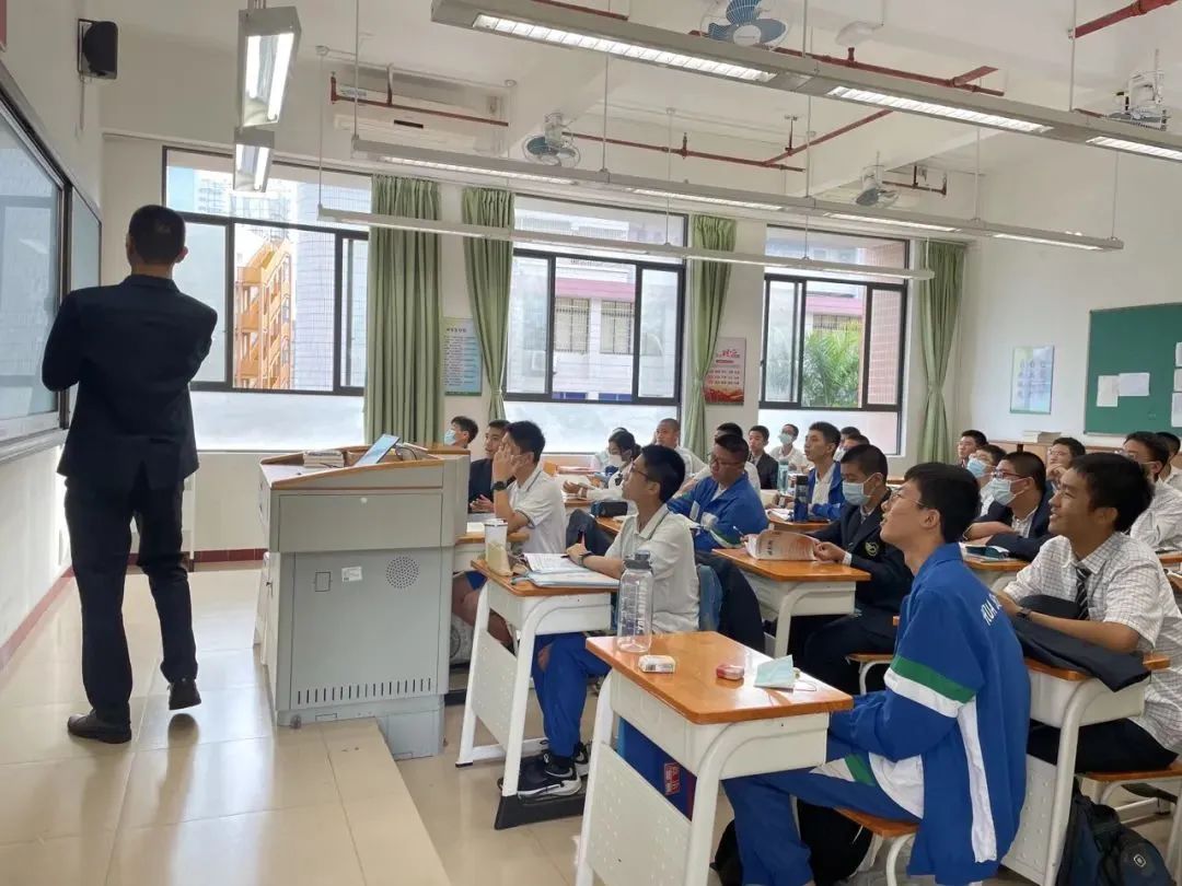2022华南师范大学附属中学师长交流活动：分享初三复习备考经验！                