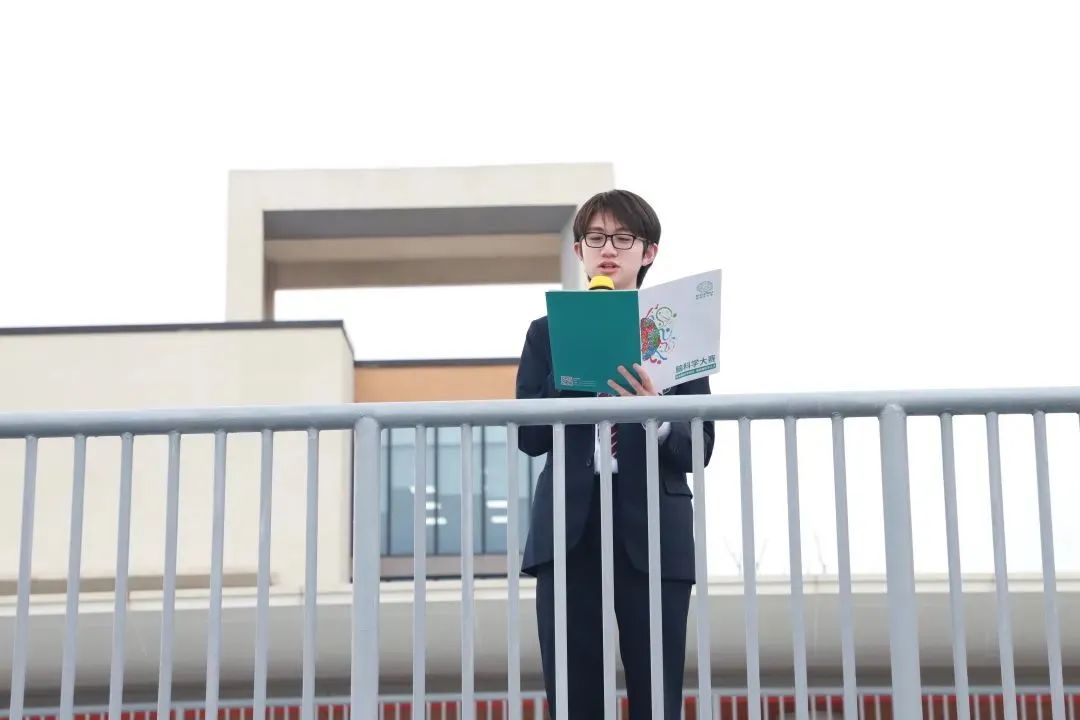 记十一月上海青浦区协和双语学校升旗仪式                